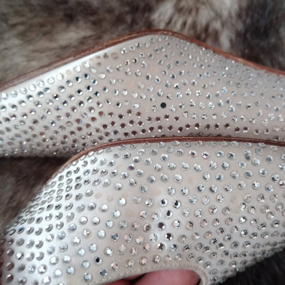 Stuart Weitzman  heels - Picture 12 of 16